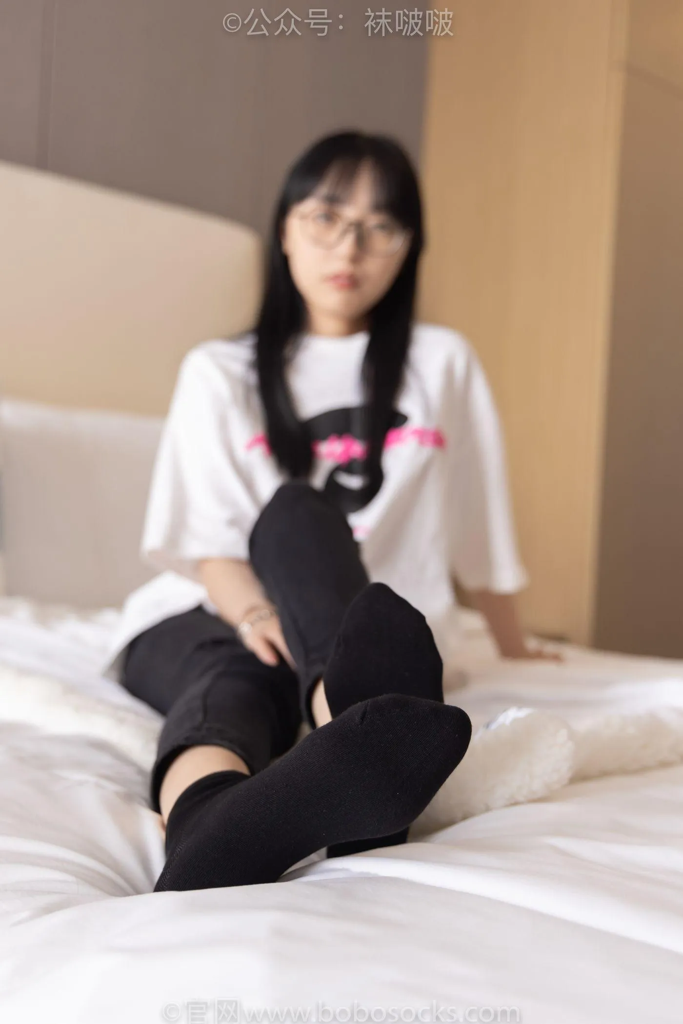 [BoBoSocks袜啵啵]NO.055 稚予-斯凯奇运动鞋、白棉袜、黑棉袜 [139P]插图8
